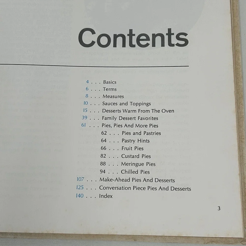 Pillsbury's Bake Off Dessert‎ Cook Book 1971 Vintage Recipes Pies Cakes Favs